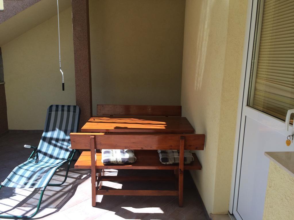 Apartment Kolundzic 诺维·维诺多尔斯基 外观 照片