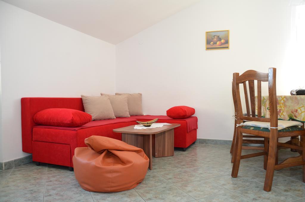 Apartment Kolundzic 诺维·维诺多尔斯基 外观 照片